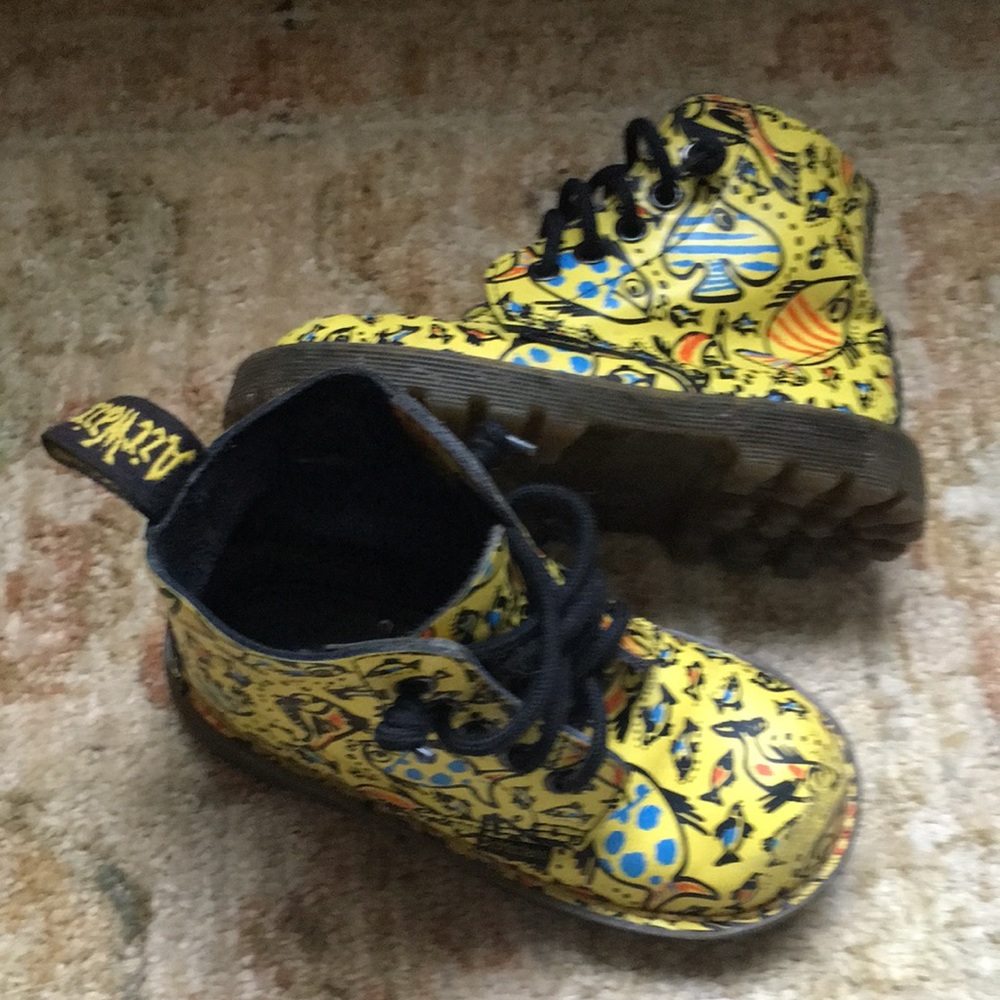 Dr. Martens Leather Fish Print Junior Lace Up Boot